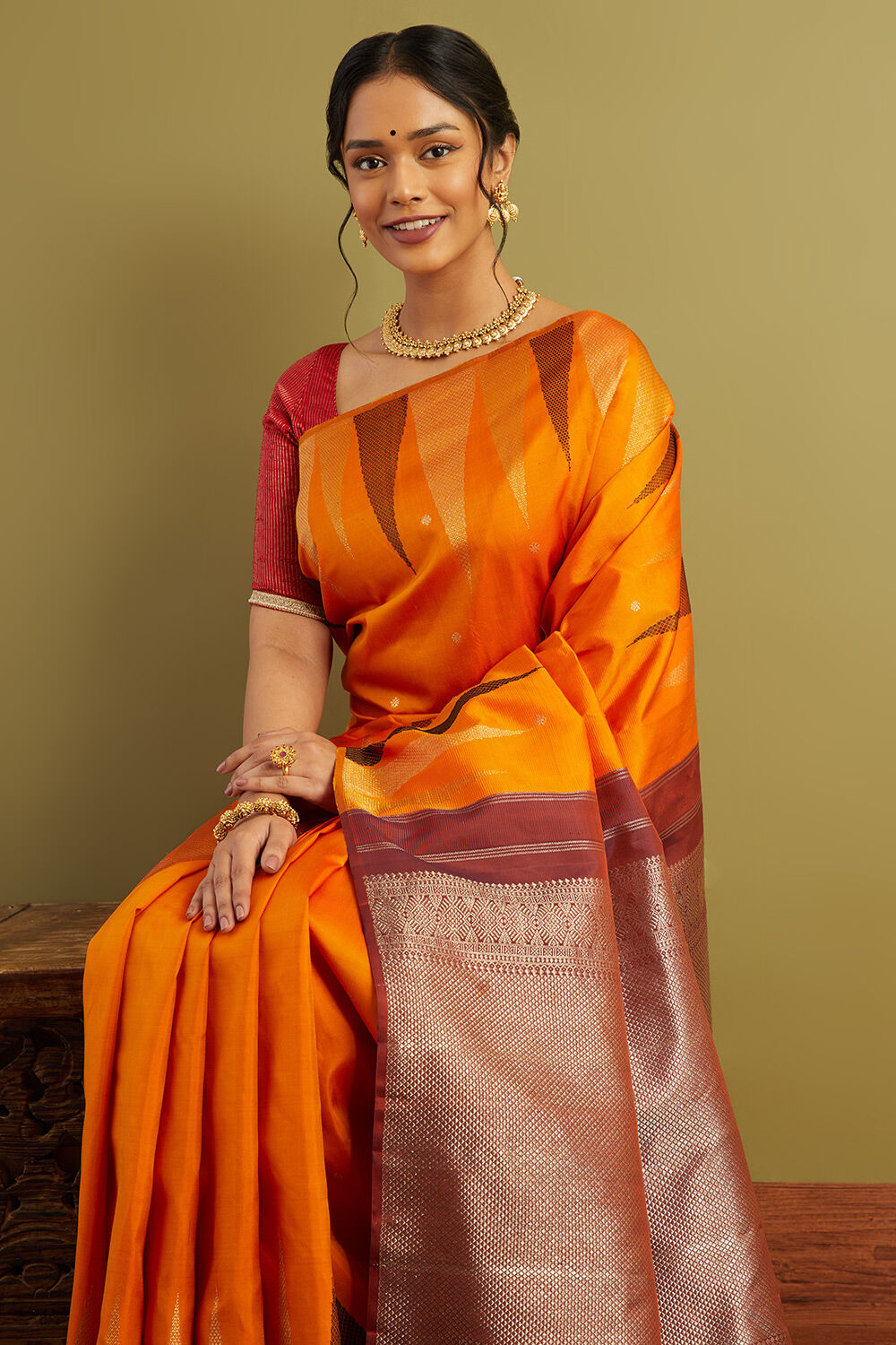 Orange Kanjivaram Silk Saree With Blouse Piece - 8100000185539P1 | Indian  Silk House Agencies